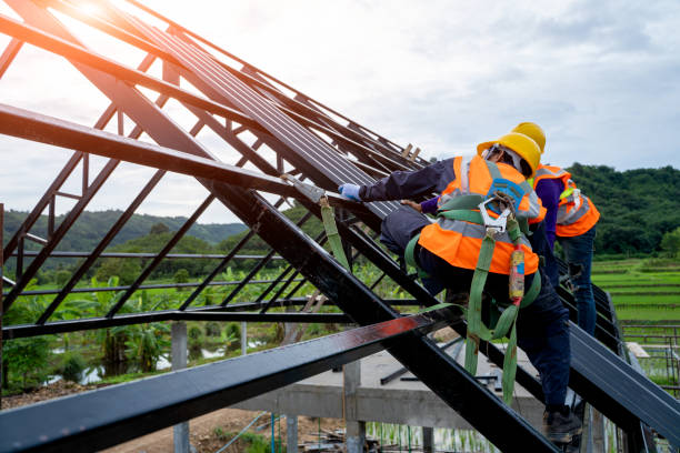 Best Roof Maintenance Services  in Raymond, WI